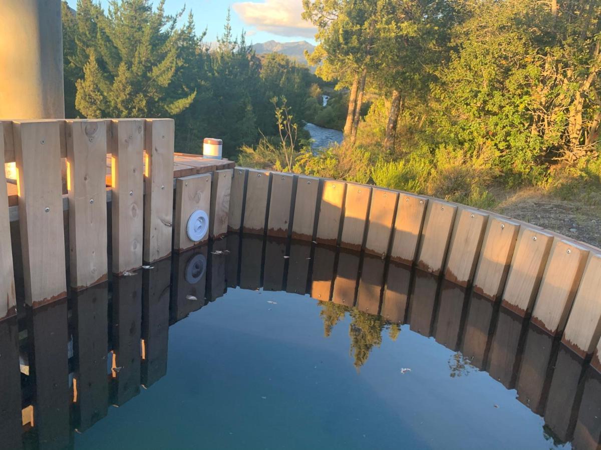 Domo Conguillio Conecta Con Tu Energia Sagrada Junto Al Salto Truful Truful Con Una Vista Majestuosa Que Podras Disfrutar En Una Tinaja Una Experiencia Que Alineara Tu Espiritu Y Tu Energia Interior Vivelo Melipeuco Buitenkant foto