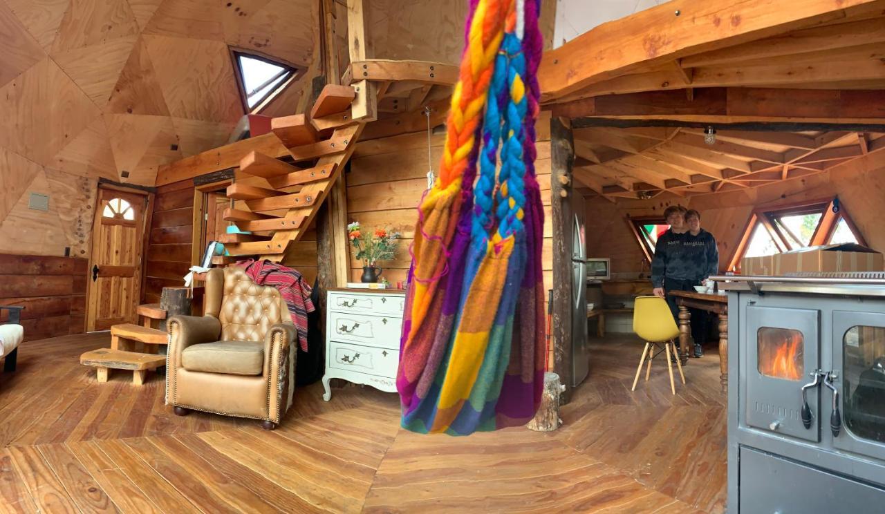 Domo Conguillio Conecta Con Tu Energia Sagrada Junto Al Salto Truful Truful Con Una Vista Majestuosa Que Podras Disfrutar En Una Tinaja Una Experiencia Que Alineara Tu Espiritu Y Tu Energia Interior Vivelo Melipeuco Buitenkant foto