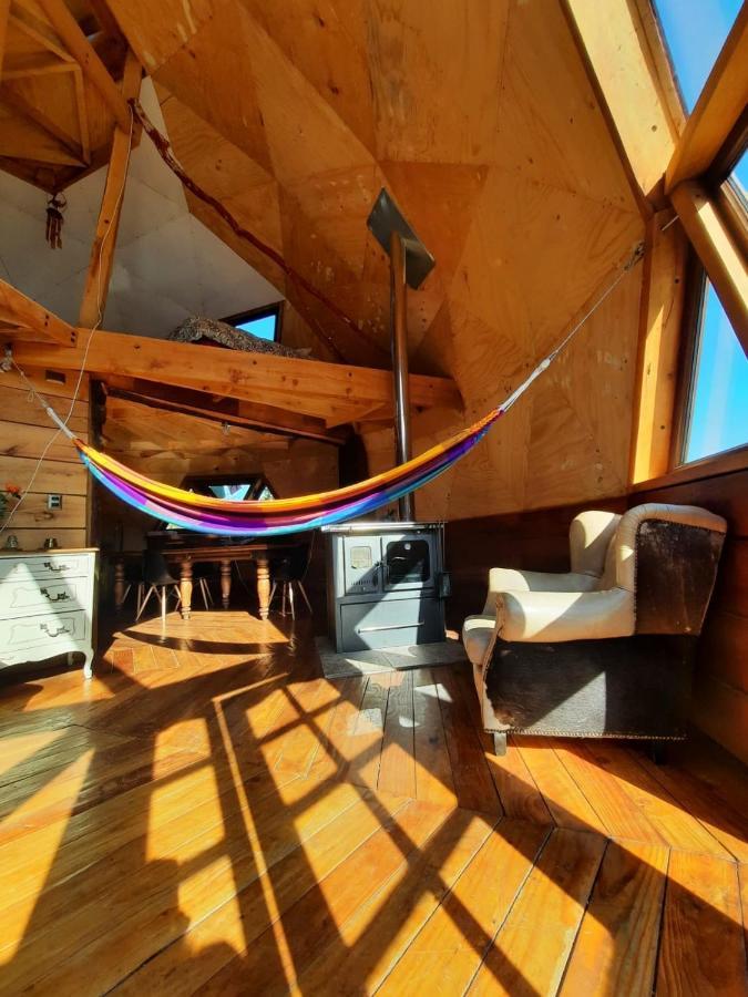 Domo Conguillio Conecta Con Tu Energia Sagrada Junto Al Salto Truful Truful Con Una Vista Majestuosa Que Podras Disfrutar En Una Tinaja Una Experiencia Que Alineara Tu Espiritu Y Tu Energia Interior Vivelo Melipeuco Buitenkant foto