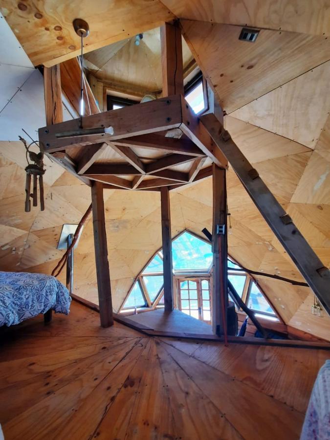 Domo Conguillio Conecta Con Tu Energia Sagrada Junto Al Salto Truful Truful Con Una Vista Majestuosa Que Podras Disfrutar En Una Tinaja Una Experiencia Que Alineara Tu Espiritu Y Tu Energia Interior Vivelo Melipeuco Buitenkant foto